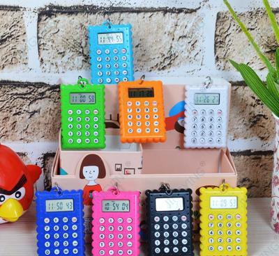 義烏手表工廠頑皮孩計(jì)算器鑰匙扣表學(xué)生腕表創(chuàng)意禮品